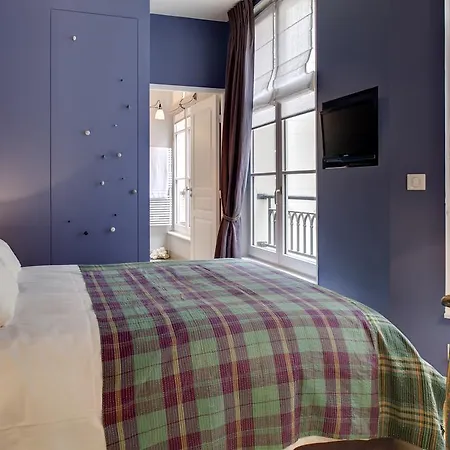 Fontaine Stravinsky Apartment
